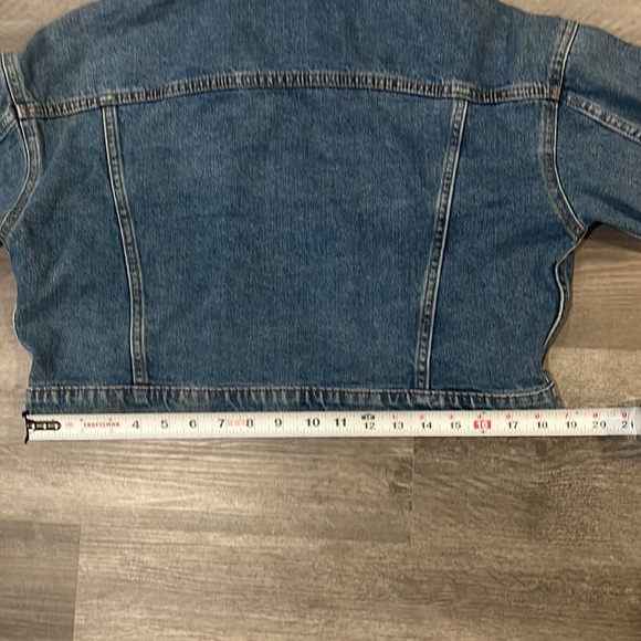 Asos - Cropped Jean Jacket - US Size 6 - Picture 6 of 16